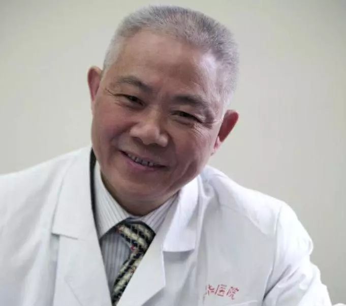 全面参与本市疫情防控，万象城官网系统医务人员在一线救治中积极发挥中医药特色优势